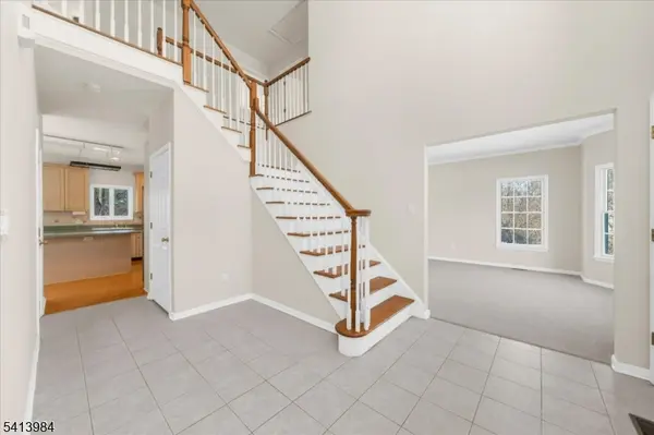 205 Hogan Ct, Bethlehem Twp., NJ 08802