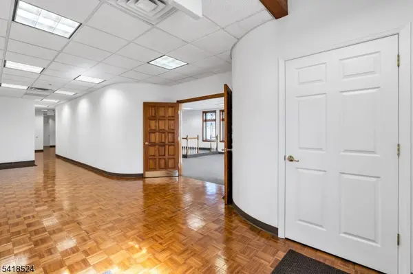 309 Argyle Pl, Kearny Town, NJ 07032