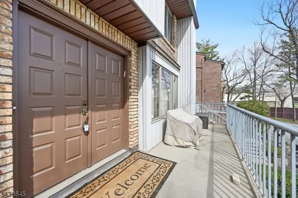 900 Valley Rd #E3, Clifton City, NJ 07013