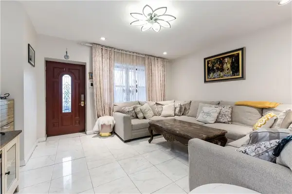 9424 Fort Hamilton Pkwy, Brooklyn, NY 11209