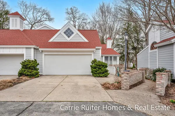 16919 Landing LN, Ferrysburg City, MI 49456