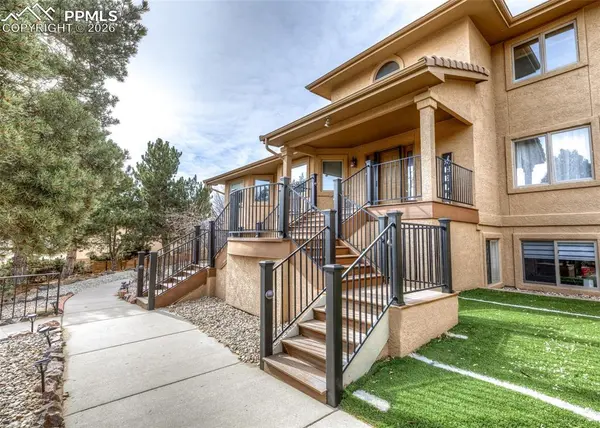 5540 Parapet CT, Colorado Springs, CO 80918