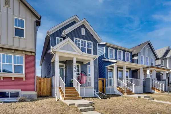 195 Savoy LNDG SE, Calgary, AB T3M 2M6