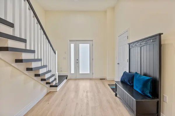 283 Platten BLVD, Scugog, ON L9L 1B4