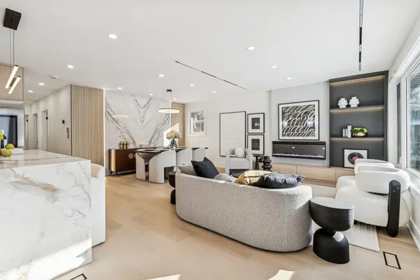 77 Peace DR, Toronto E09, ON M1G 2V3