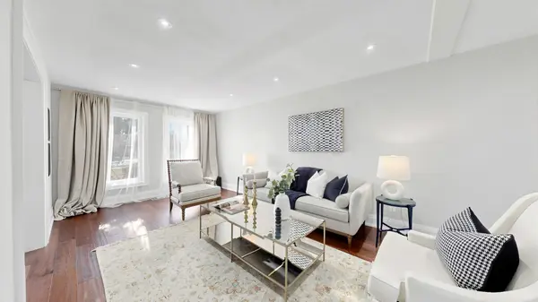 43 Piccadilly RD, Richmond Hill, ON L4B 1S9