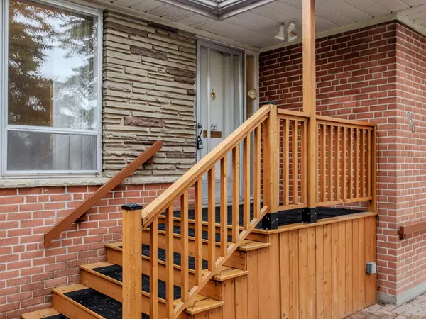 366 Palmer AVE, Richmond Hill, ON L4C 1P6