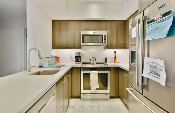 299 Cundles RD E #608, Barrie, ON L4M 0K9