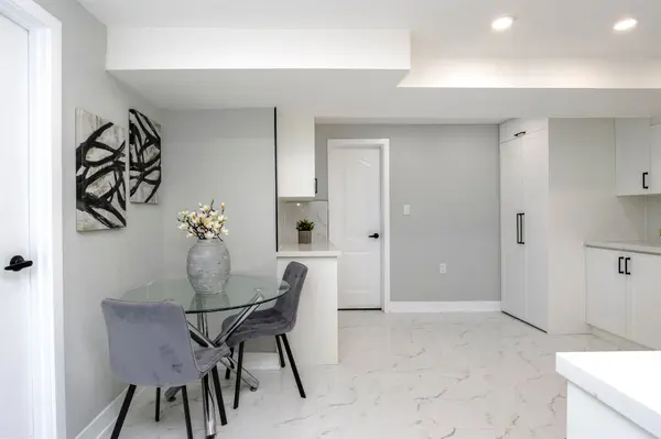 92 LILLIAN CRES #Basement, Barrie, ON L4N 5H7