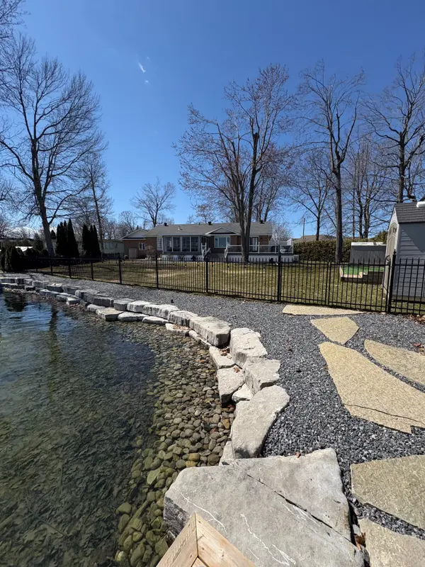 661 Glen CRES, Orillia, ON L3V 6R2