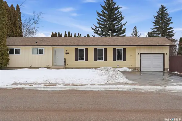 102 Dore CRESCENT, Saskatoon, SK S7K 4X7