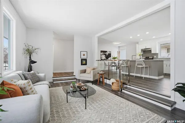 102 Dore CRESCENT, Saskatoon, SK S7K 4X7