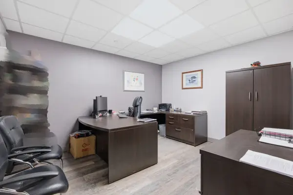 13 Kenview BLVD #10, Brampton, ON L6T 5K9