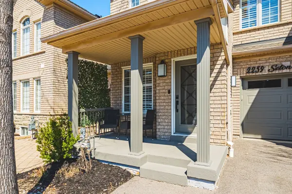 2259 Seton CRES, Burlington, ON L7L 6Y4