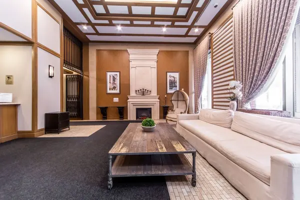 800 Lawrence AVE W #1121, Toronto W04, ON M6A 0B1