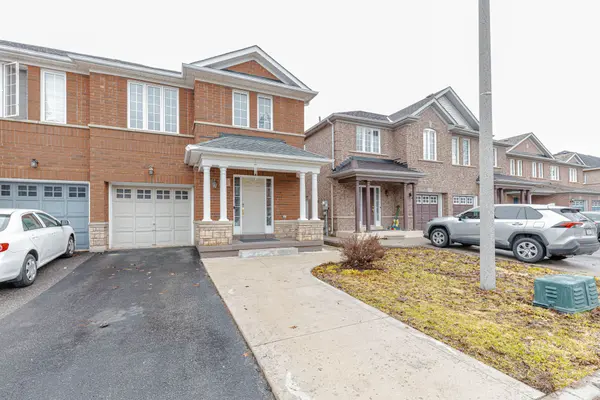 48 Trumpet Valley BLVD, Brampton, ON L7A 3N8