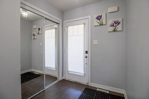 144 Crafter CRES, Hamilton, ON L8J 0H8