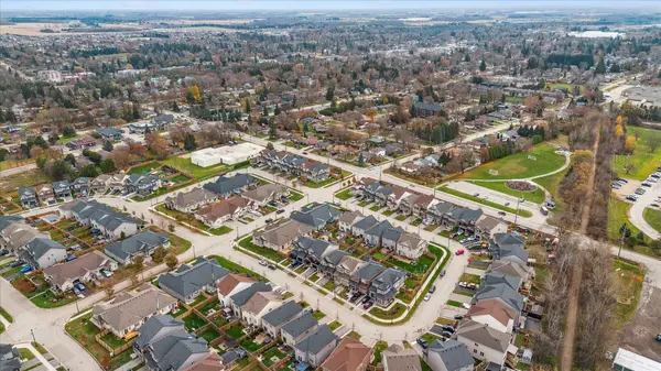 98 Kay CRES, Centre Wellington, ON N1M 0G2