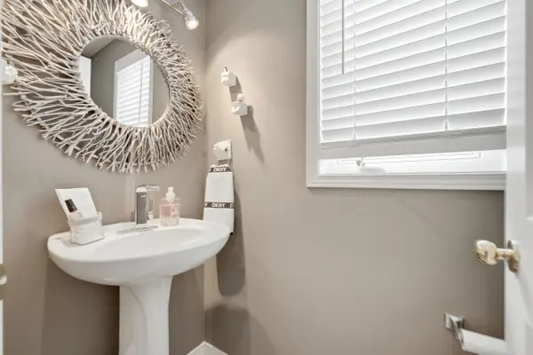 1600 Henri Lauzon ST, Orleans - Convent Glen And Area, ON K1C 7R6