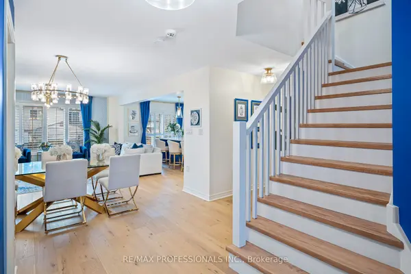 4348 Dennis AVE, Lincoln, ON L3J 1N4