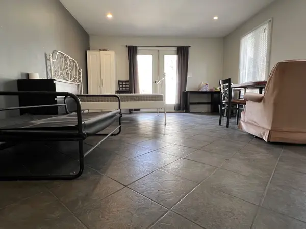 128 Arkell ST ##Back Unit, Hamilton, ON L8S 1N8