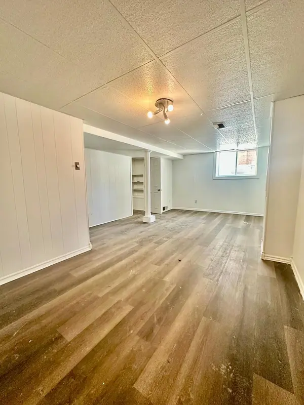 658 Coronation AVE, Alta Vista And Area, ON K1G 0M5