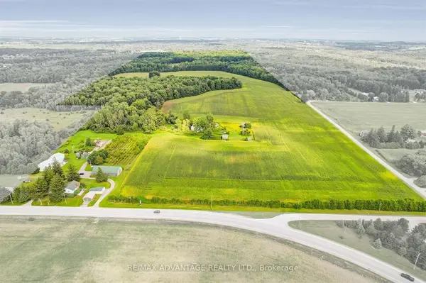 2710-2714 Dorchester RD, Thames Centre, ON N0L 1G5