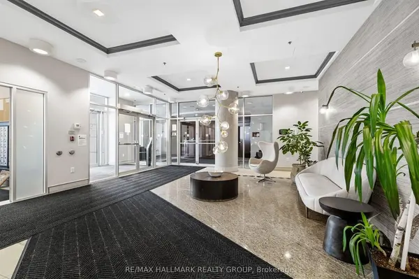 90 Landry ST #1304, Vanier And Kingsview Park, ON K1L 0A9