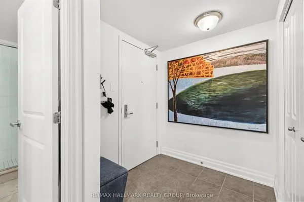 90 Landry ST #1304, Vanier And Kingsview Park, ON K1L 0A9