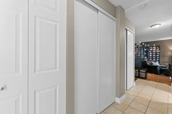 6390 Huggins ST #407, Niagara Falls, ON L2J 1H1