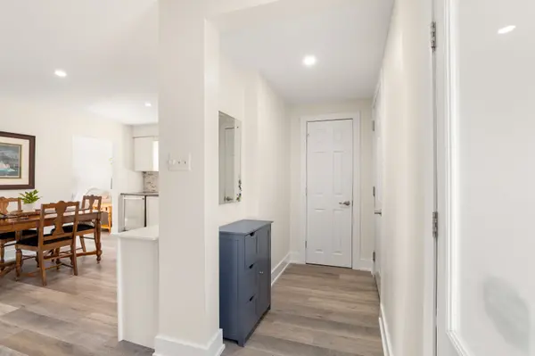 22 Thompson DR, Guelph, ON N1E 7A5