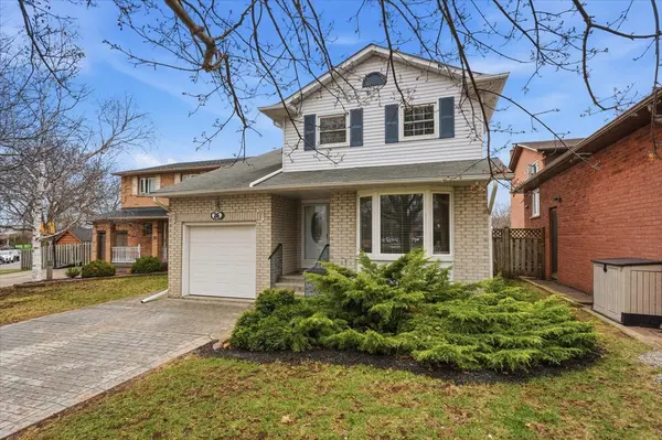 26 Ellington AVE, Hamilton, ON L8E 4E9