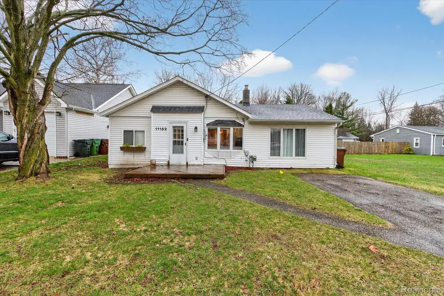 11152 RHODE DR, Shelby Charter Township, MI 48317