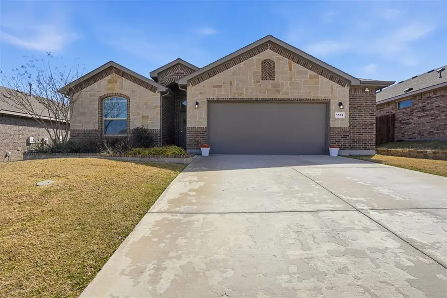 1502 Livermore Lane, Cleburne, TX 76033