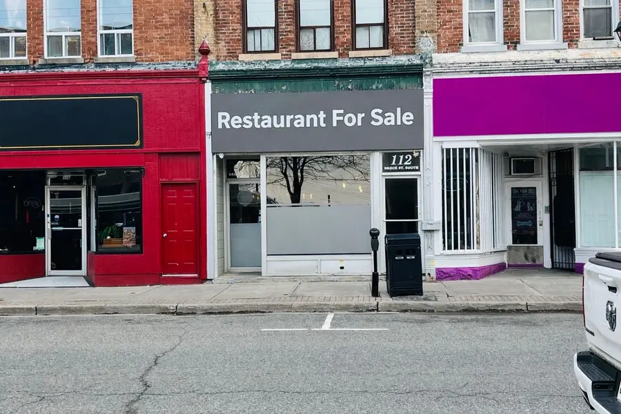 114 Brock ST S, Whitby, ON L1N 4J8