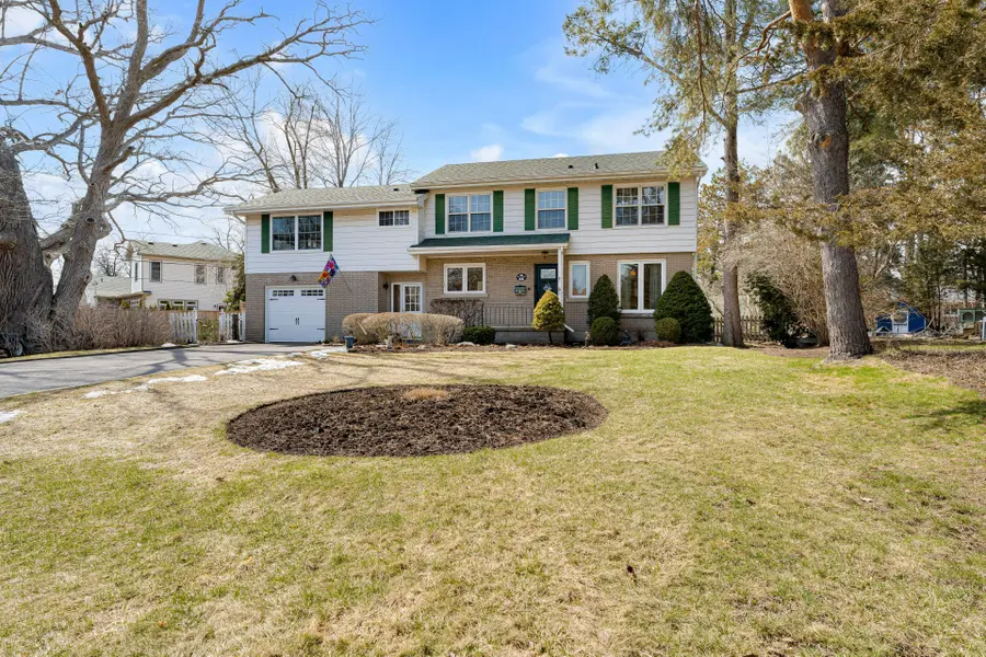 46 Watts CRES, Kingston, ON K7M 2P3