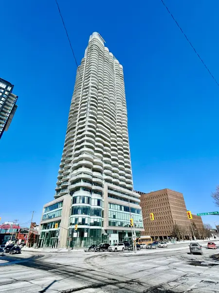 805 Carling AVE #3402, Dows Lake - Civic Hospital And Area, ON K1S 5W9