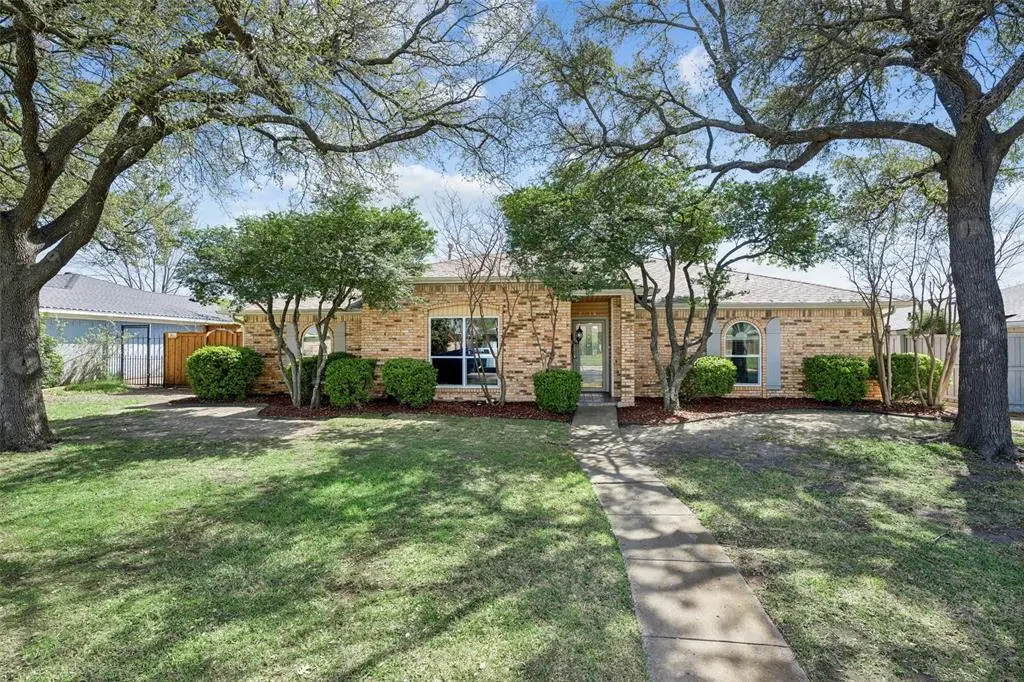 2716 Landershire Lane, Plano, TX 75023