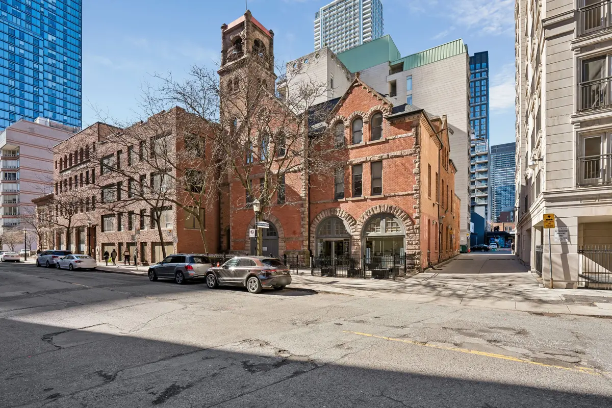 110 Lombard ST, Toronto C08, ON M5C 1M3