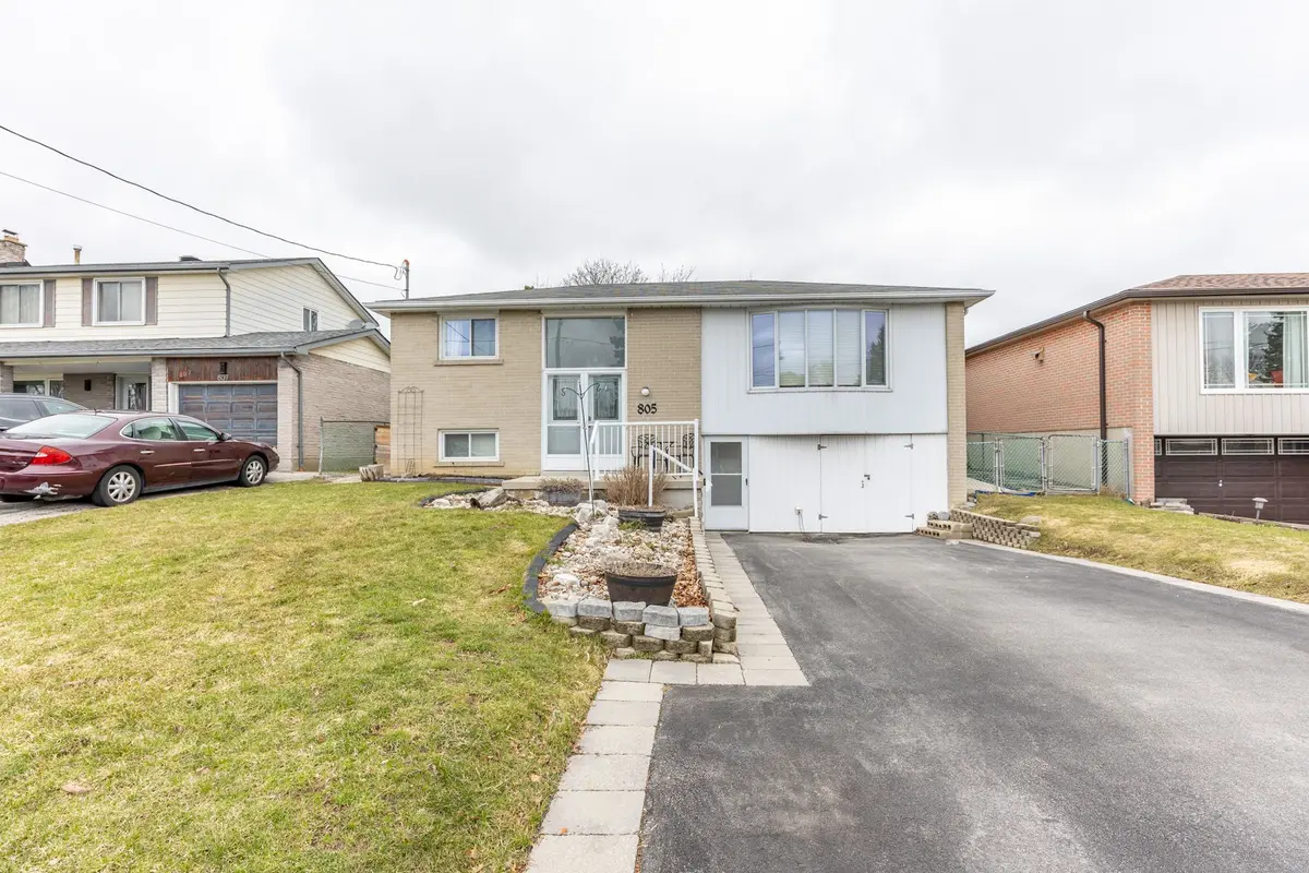 805 Batory AVE #Bsmt, Pickering, ON L1W 2W5