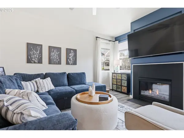 15095 SW WARBLER WAY #104, Beaverton, OR 97007