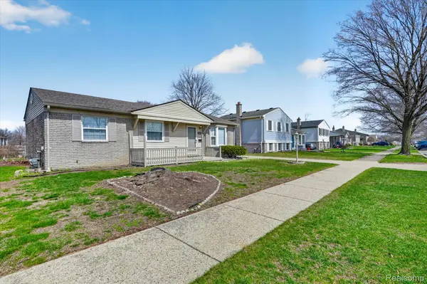 38662 Summers ST, Livonia, MI 48154