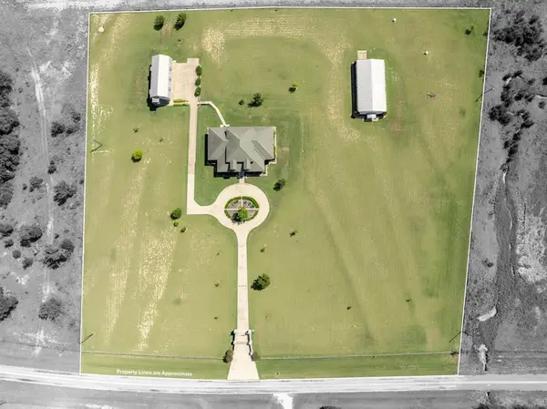 664 Fm 182, Clifton, TX 76634