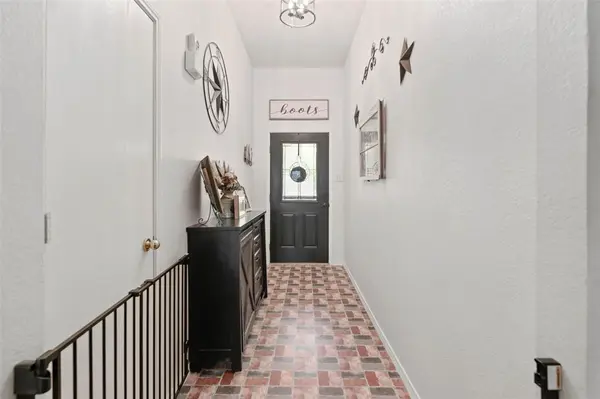 250 Wellington Trail, Weatherford, TX 76085