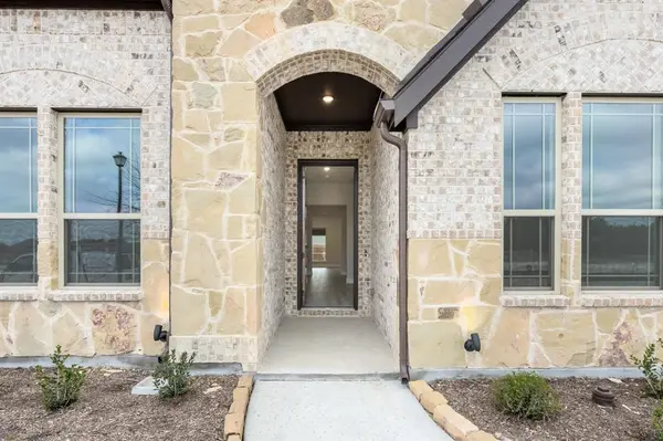 1646 Carlisle Drive, Cedar Hill, TX 75116