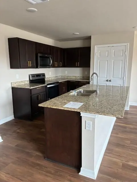 18227 County Road 4001, Mabank, TX 75147