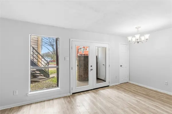 9809 Walnut Street #E-107, Dallas, TX 75243