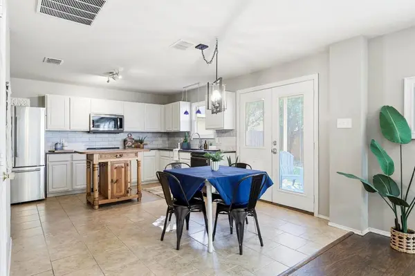 2225 Southway, Denton, TX 76207