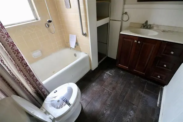 2332 Simpson Street, Paris, TX 75460