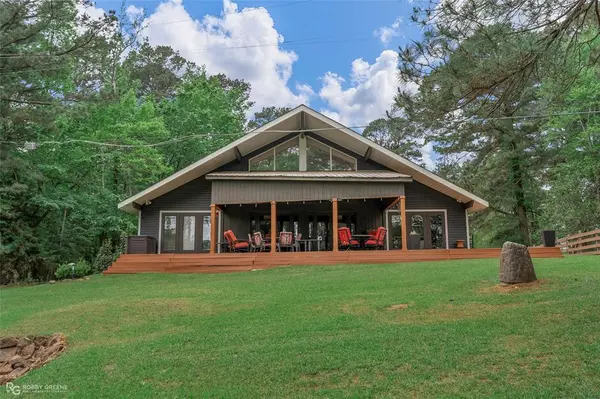 504 Moore Road, Elm Grove, LA 71051